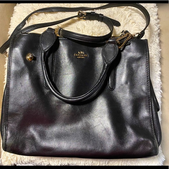 COACH Purse - Picture 1 of 2